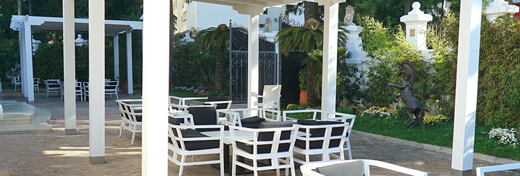 Business Center Brooks - Restaurant à Tanger